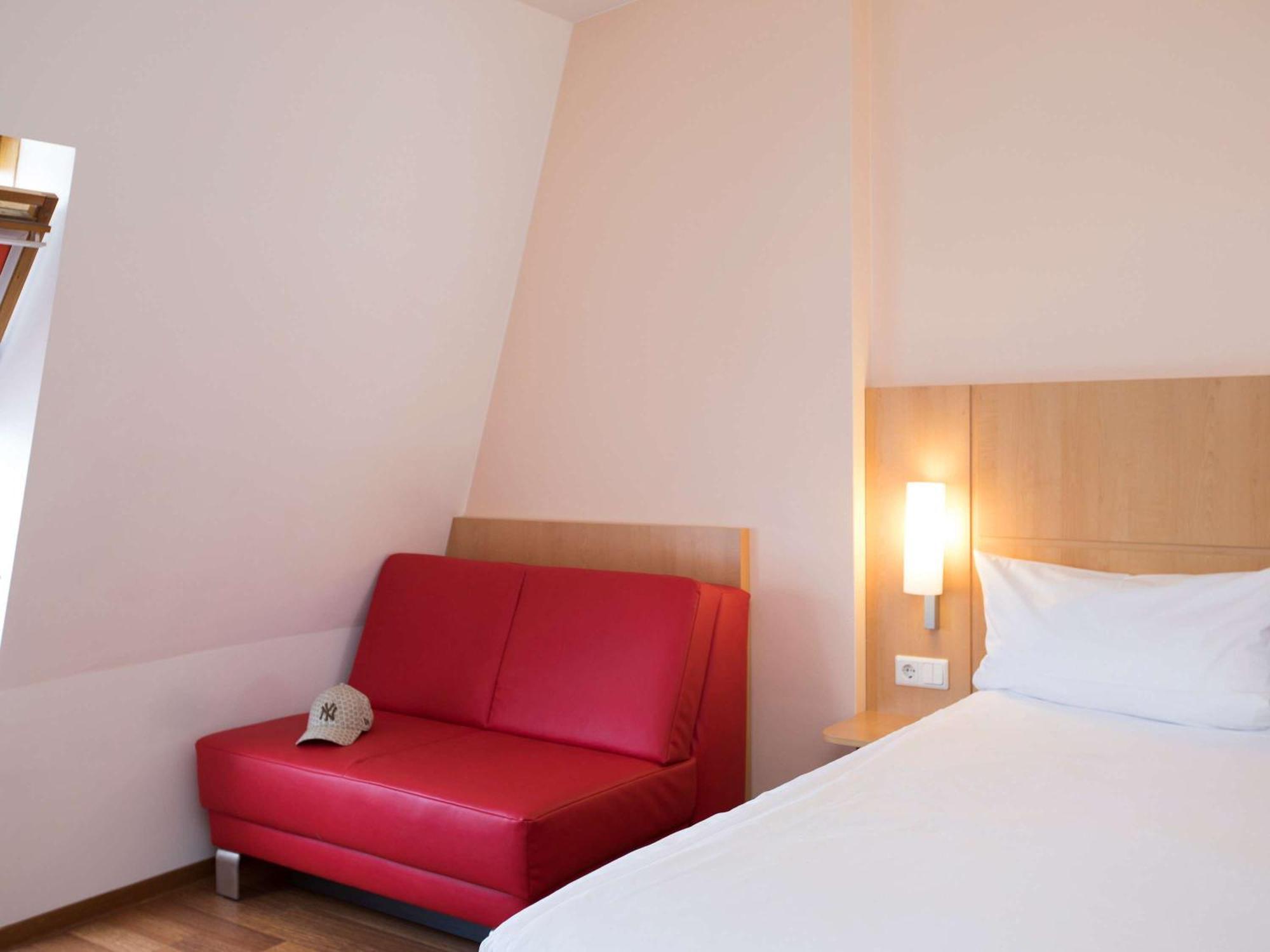 ibis Berlin City Süd Exterior foto