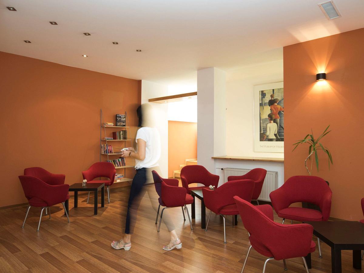 ibis Berlin City Süd Exterior foto